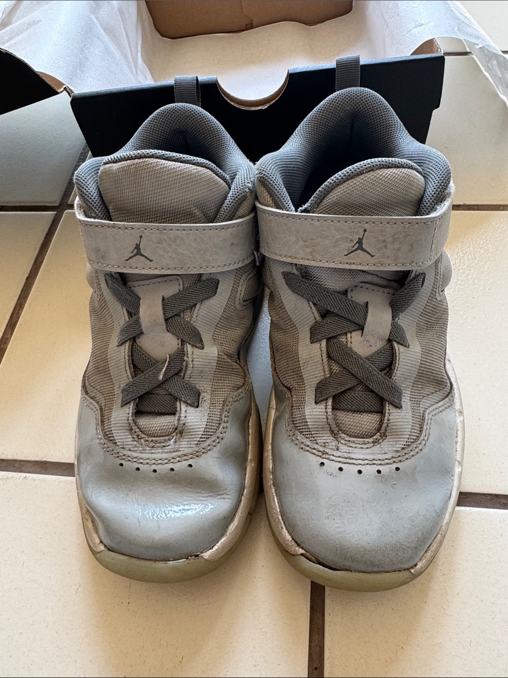 Jordan Stay Loyal 3 Boys' Grade School Sneakers